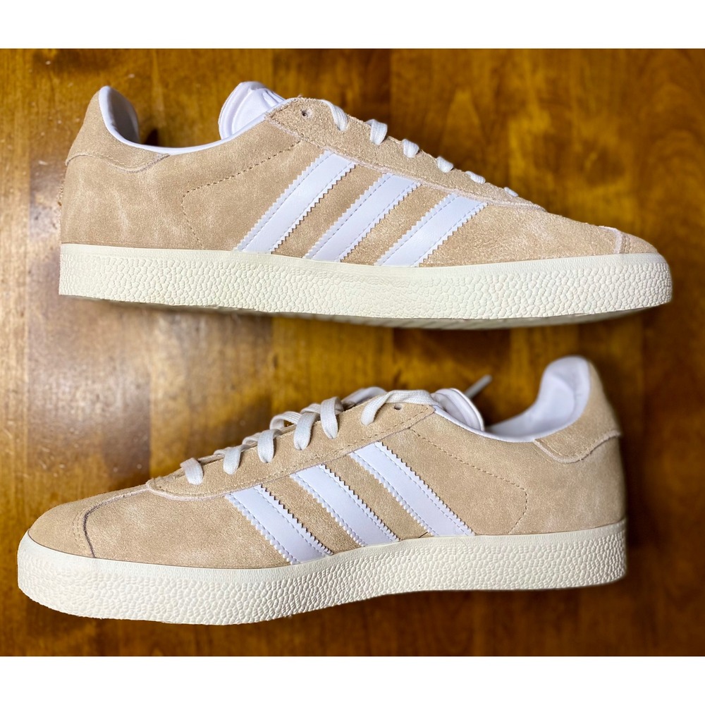 NWOT/B Adidas Gazelle Women Beige Suede Classic Sneakers Shoes Size 7.5 US - Picture 6 of 13